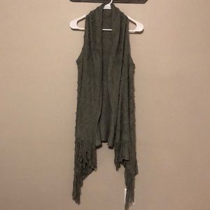 Sleeveless cardigan